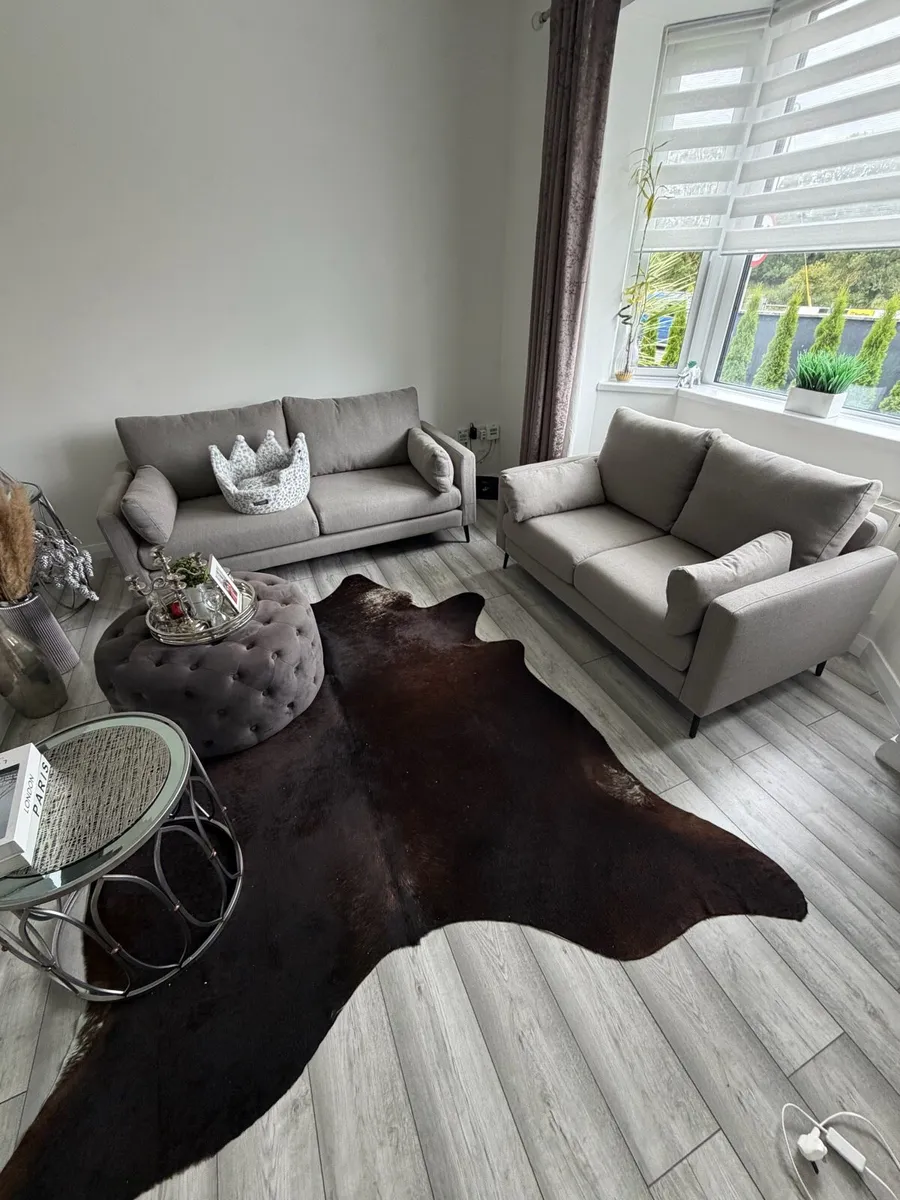 Sofa 3+2 seater brand new - Image 1