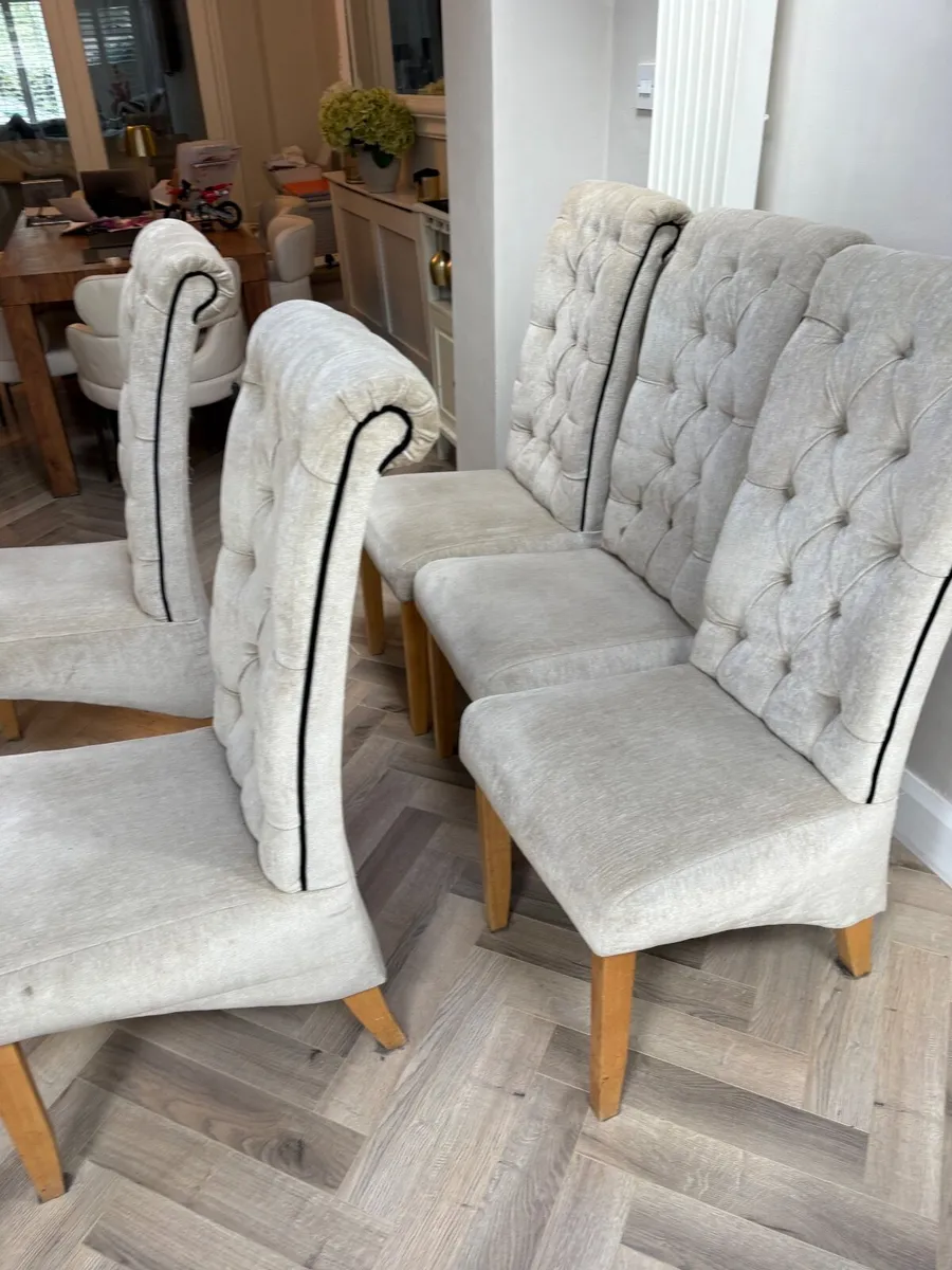 Dining room chairs - Image 2