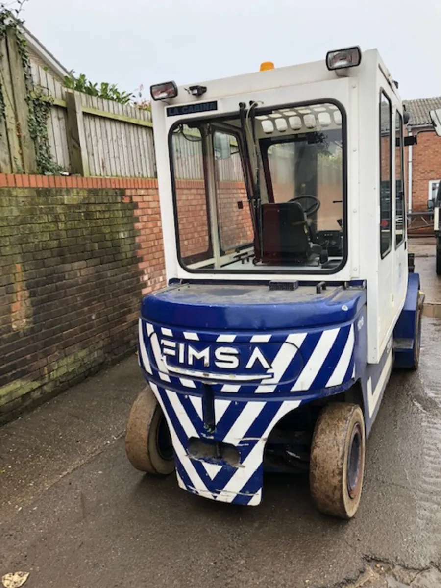 8 Ton Electric Forklift - Image 2