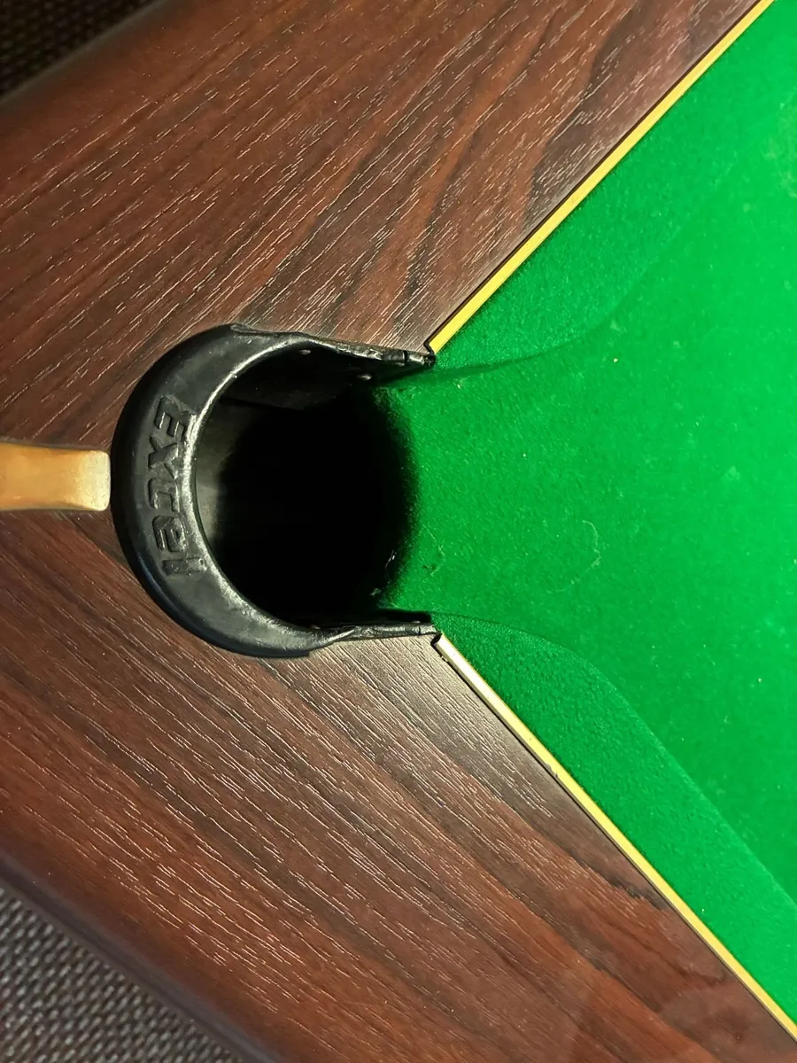 Pool Table - Image 4