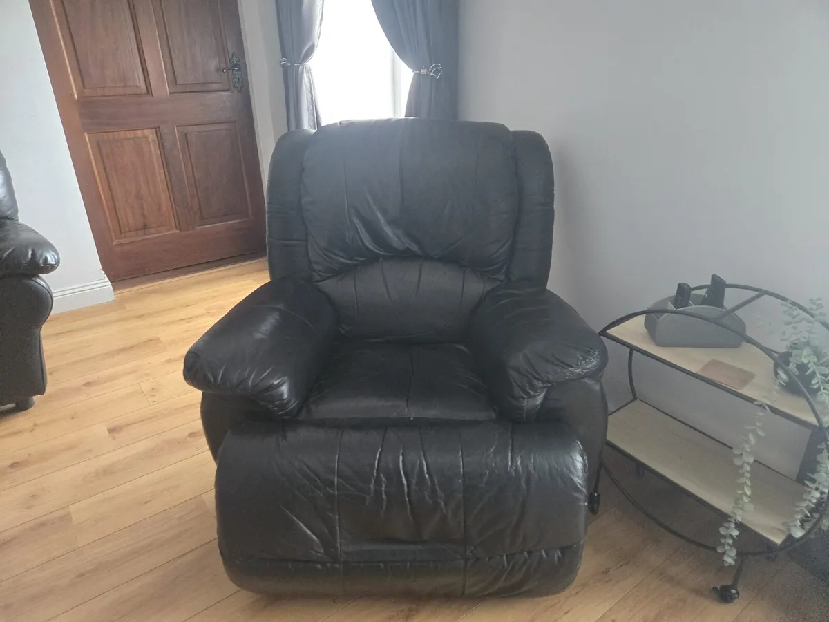 Corner couch - Image 2
