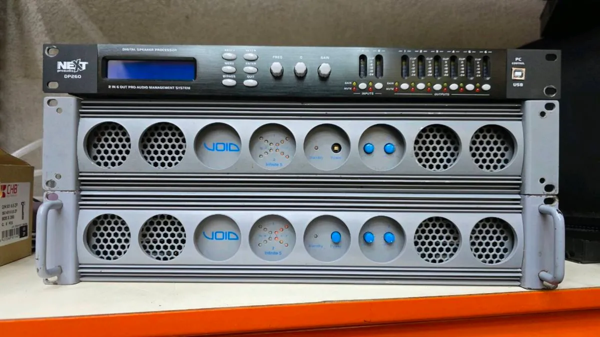 Void Amp Rack