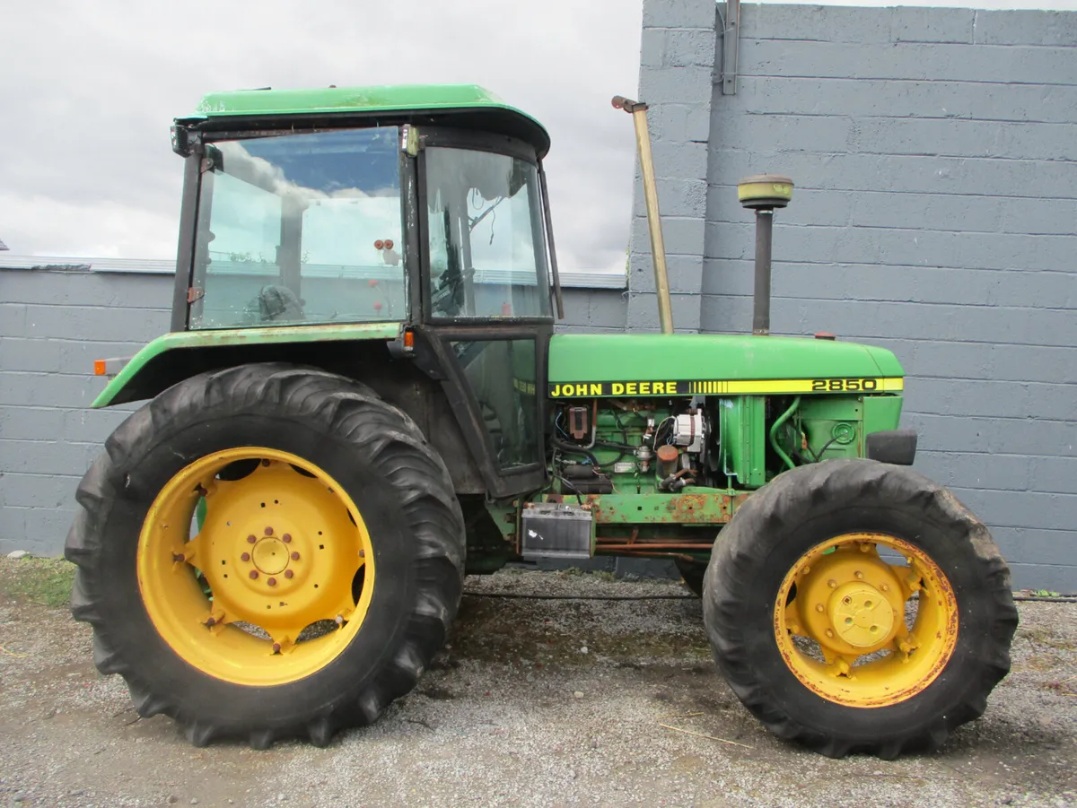 1990 JOHN DEERE 2850 4WD - Image 2
