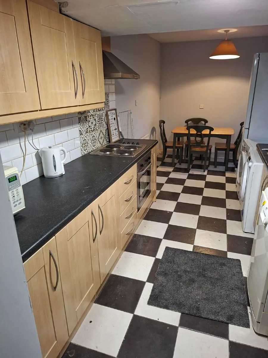 Room for Rent Drogheda  - Available 12th September - Image 4