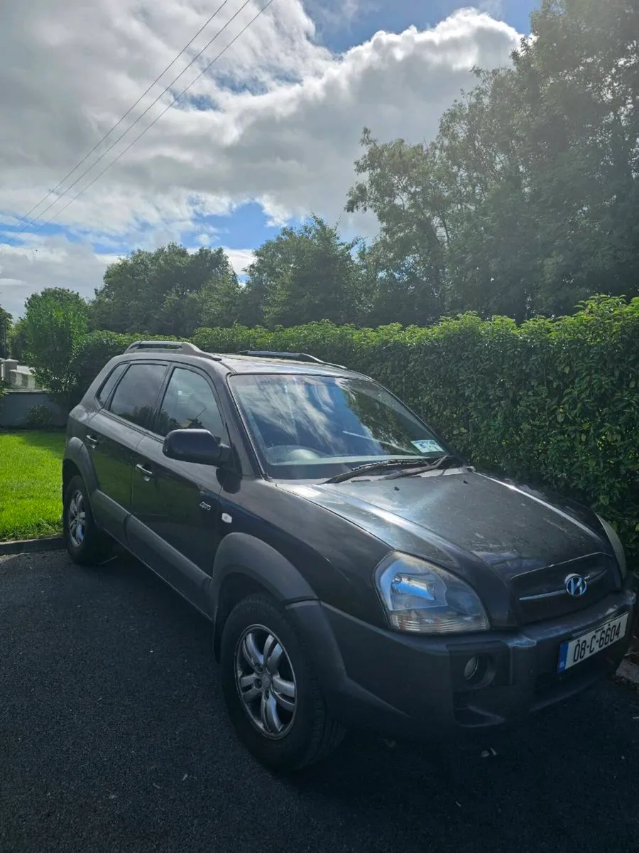 Hyundai  tuscon 4wd - Image 2
