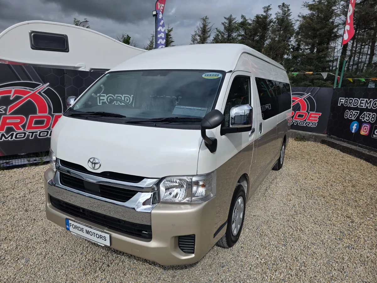 2025 Toyota Hiace 2.7 Petrol Automatic 10 Seater - Image 2