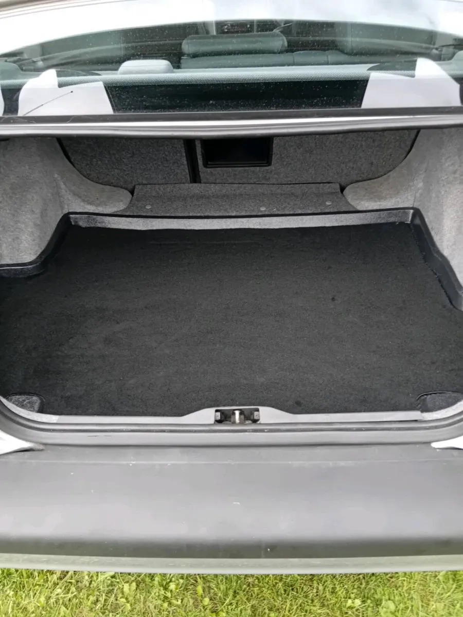 Volvo 850 - Image 4