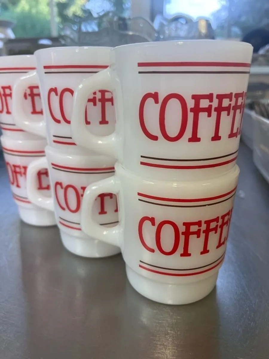 mugs - Image 1