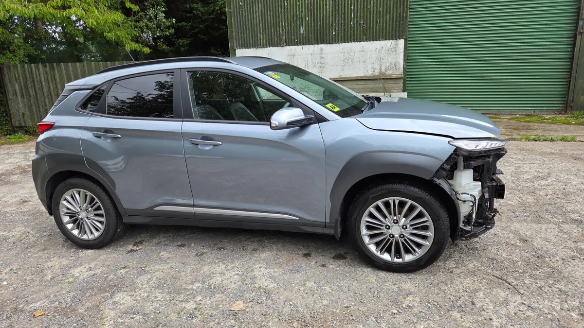 Hyundai KONA 2020 1.0 T-GDI  petrolExecutive 45km - Image 1