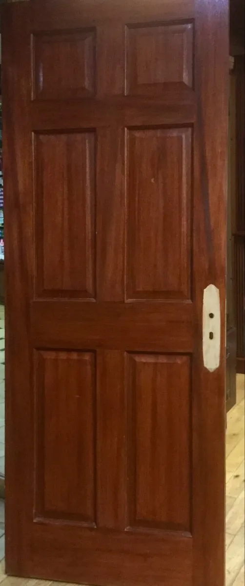SOLID COLONIAL 6-PANEL HARDWOOD INTERNAL DOOR - Image 1