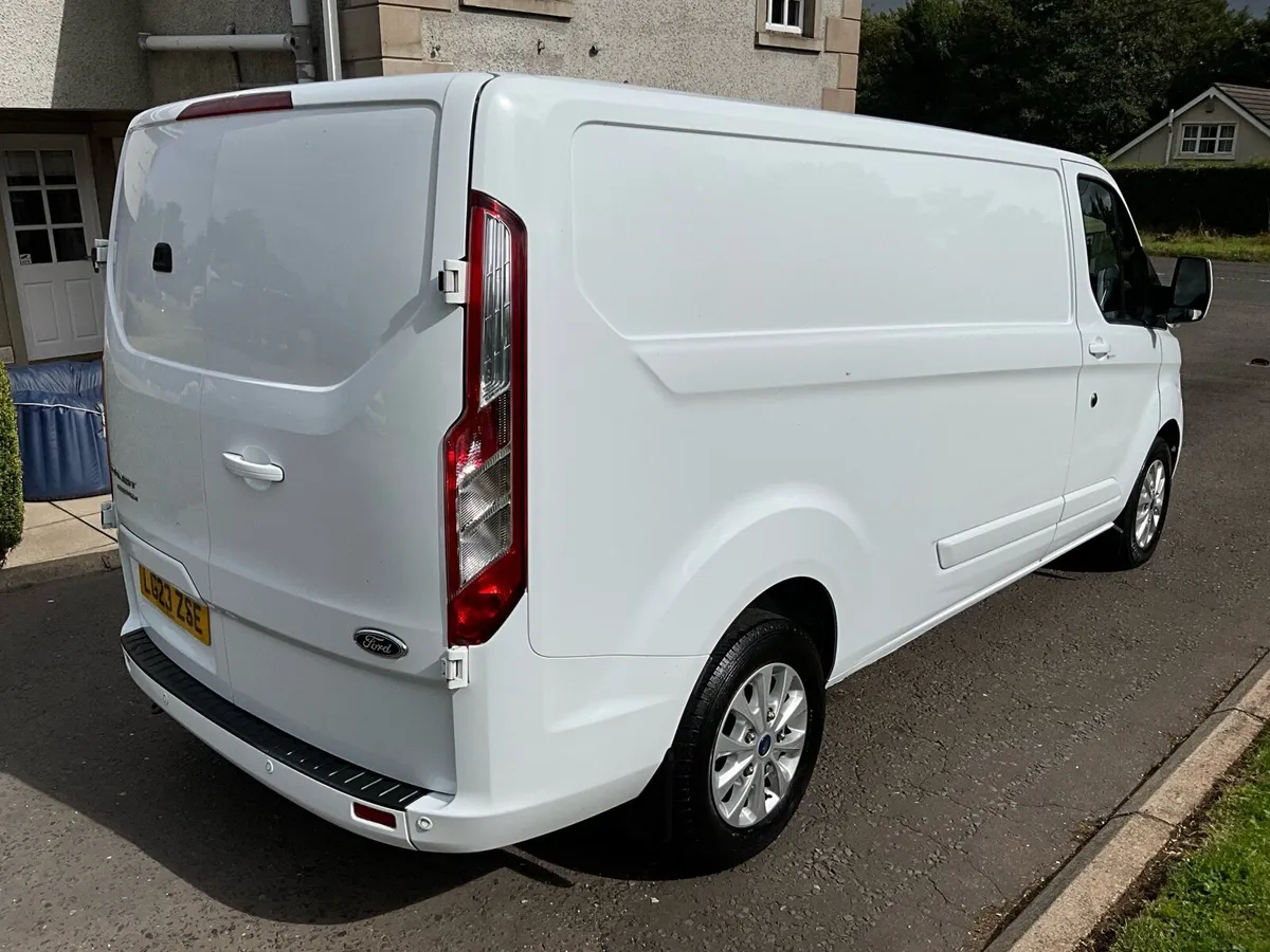 2023 Ford Transit Custom 300 Limited - Image 3
