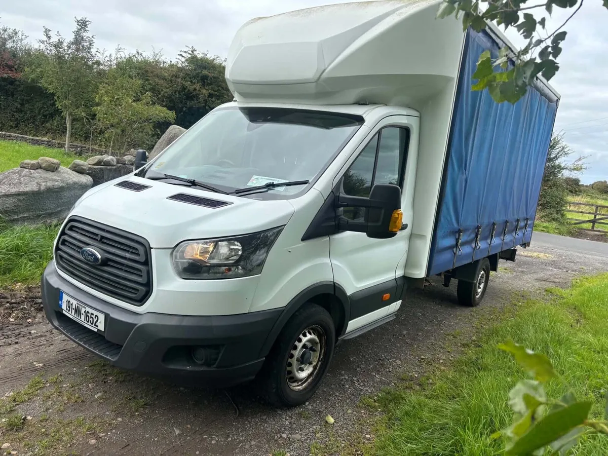 2019 Ford Transit Curtain sider Newly passed CVRT - Image 3