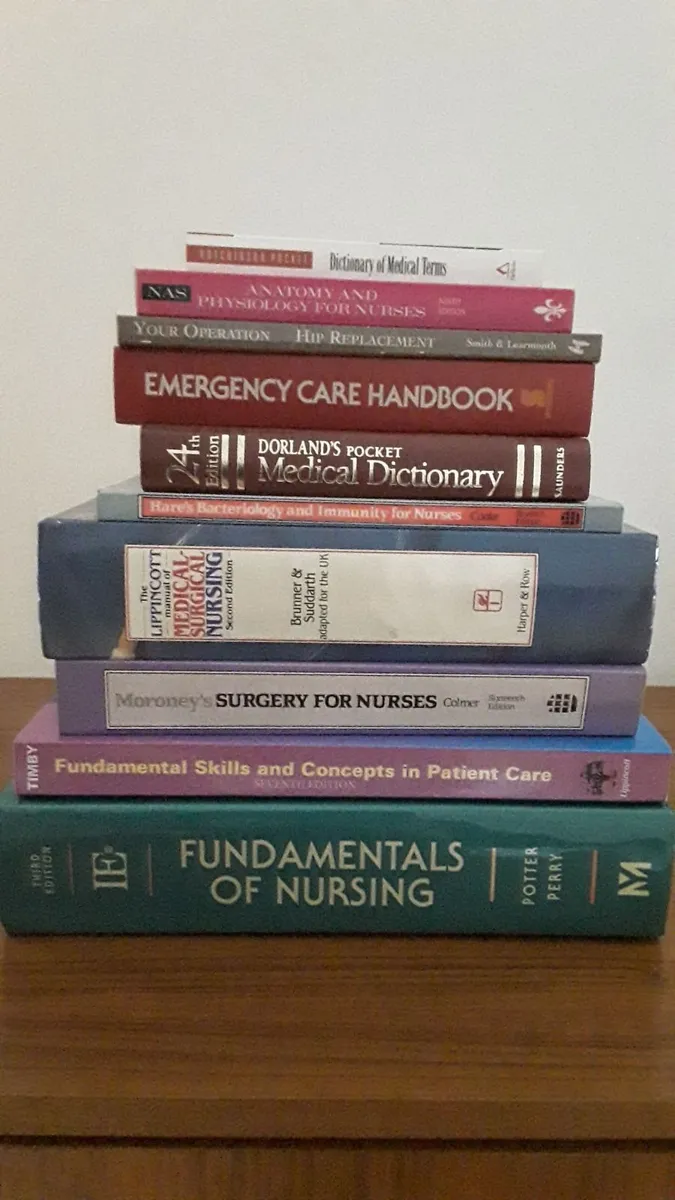 Nursing books - Image 2