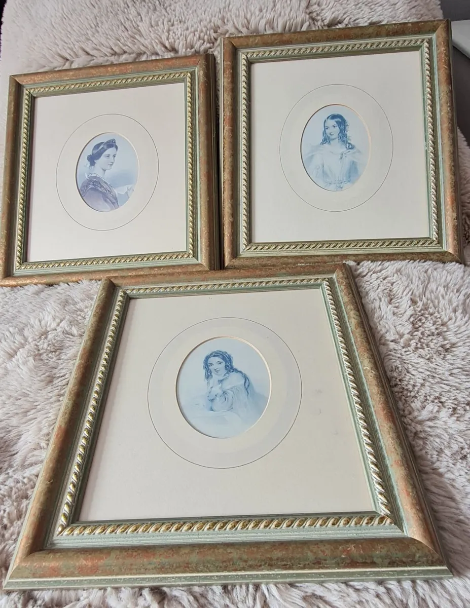 Set of three, Sandringham fine arts victorian lady - Image 4