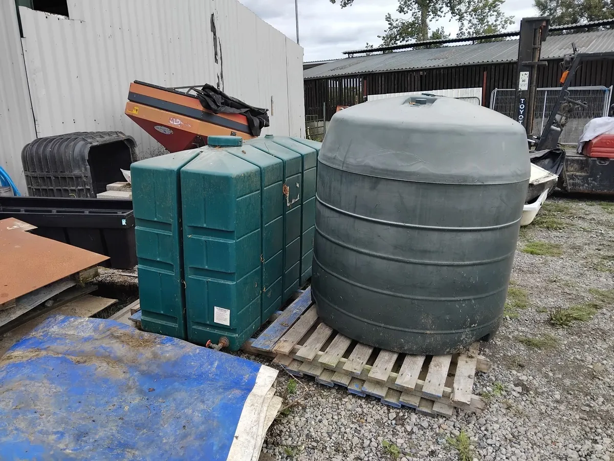 2 oil tanks