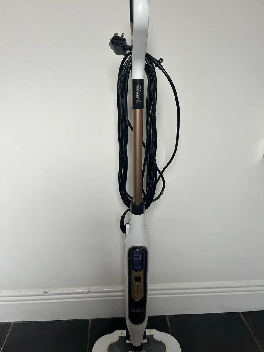 Shark Steam & Scrub Automatic Steam Mop - Image 1