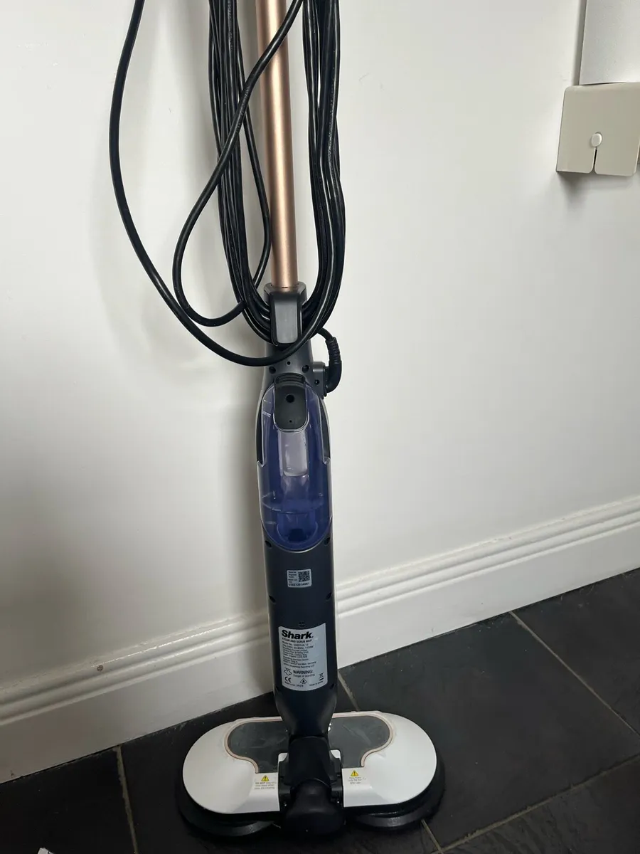 Shark Steam & Scrub Automatic Steam Mop - Image 4