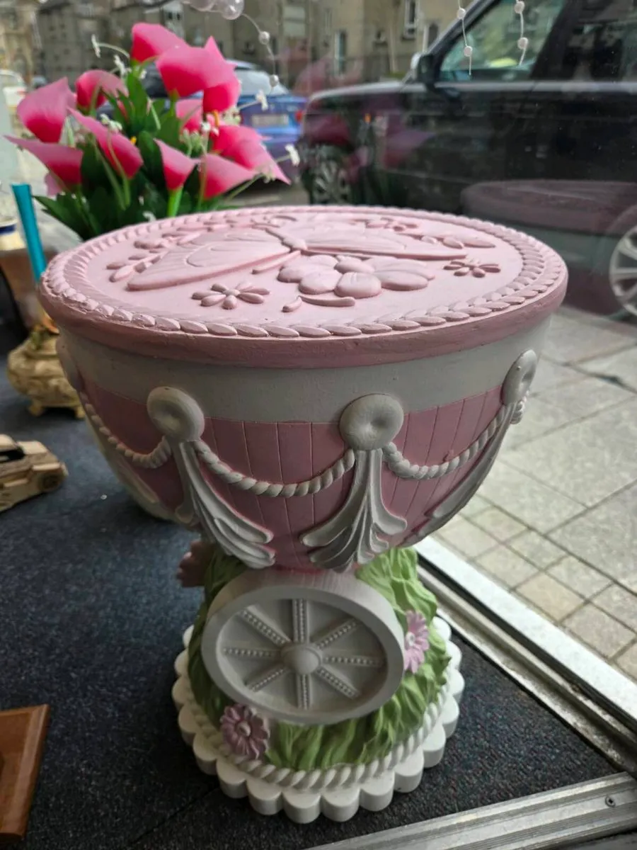 Plant holder - Image 2