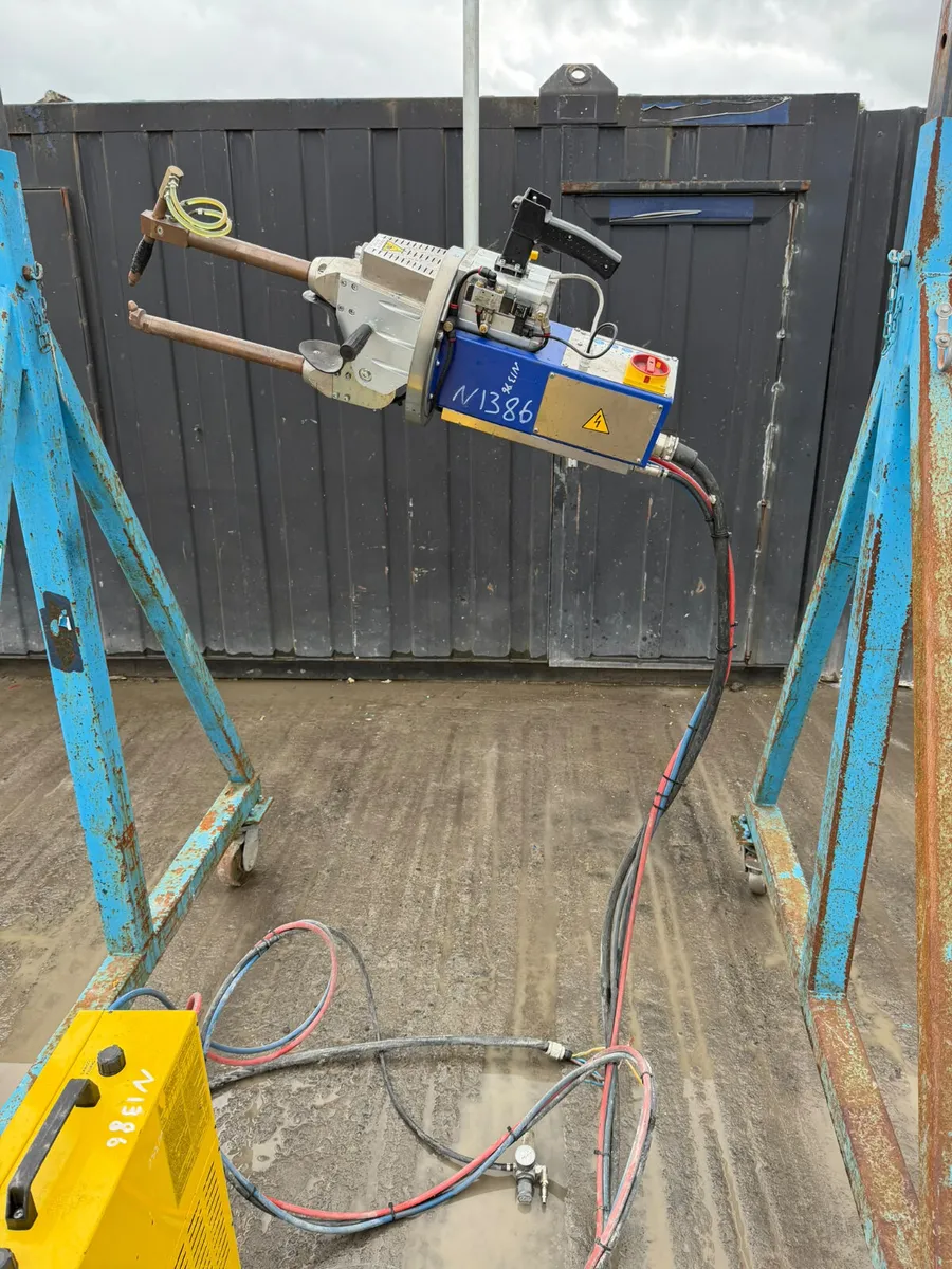 portable industrial suspended spot welding gun - Image 1