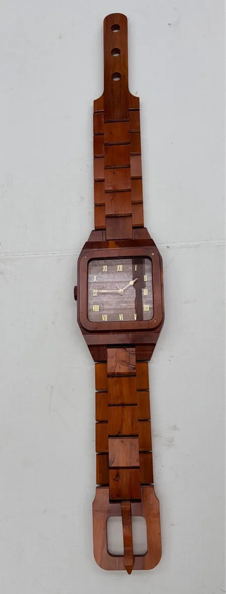 Large handmade clock in shape of watch - Image 2