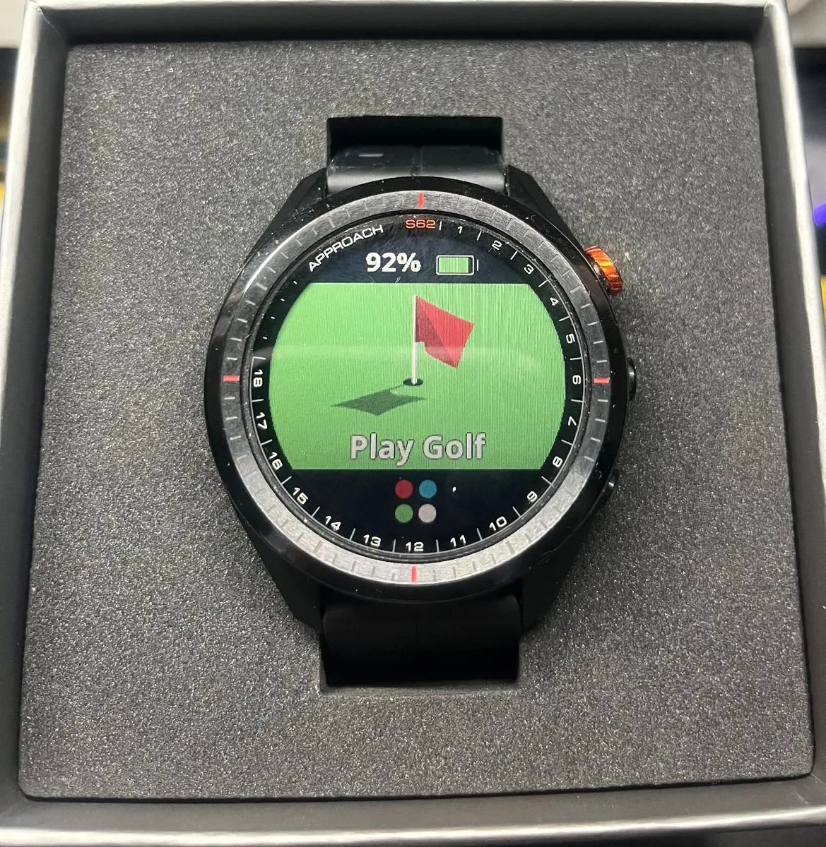 Garmin Golf GPS Approach S62 Watch - Image 4