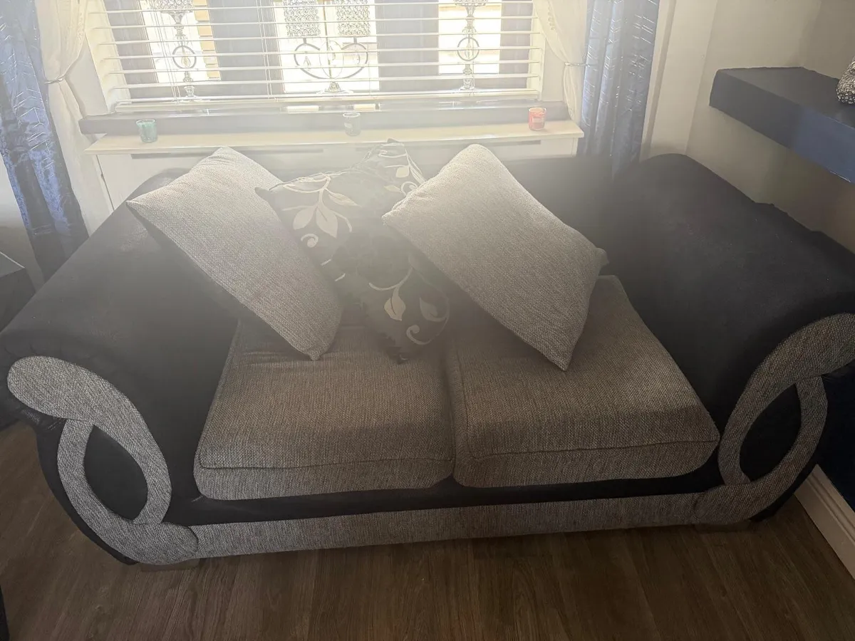 Sofa - Image 2