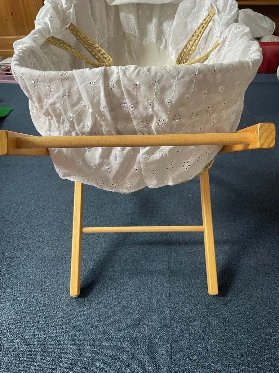 Moses basket - Image 2