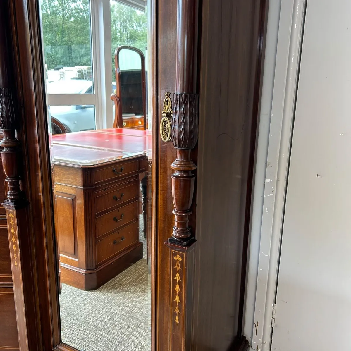 Magnificent Edwardian Sheraton revival wardrobe - Image 3