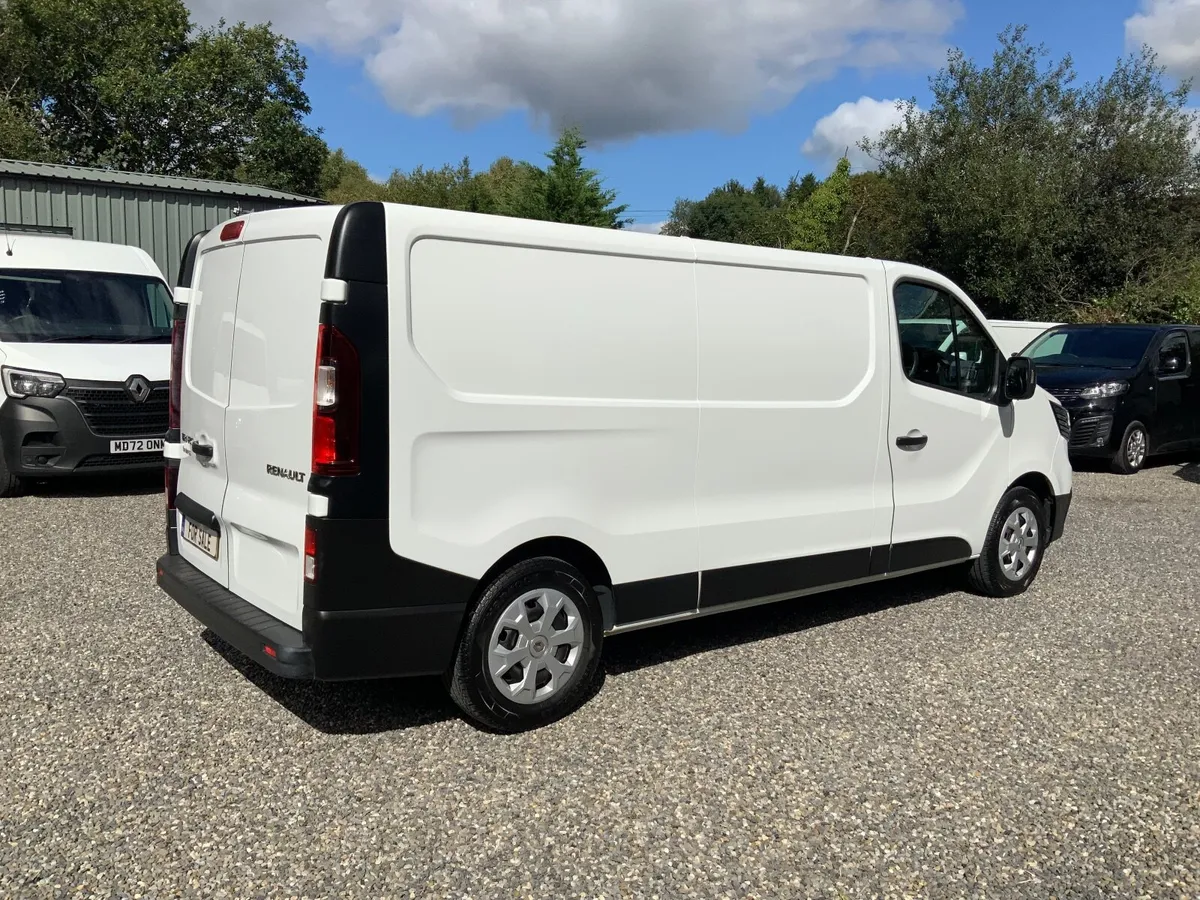 Renault Trafic 2.0B/hdi Business LWB - Image 3