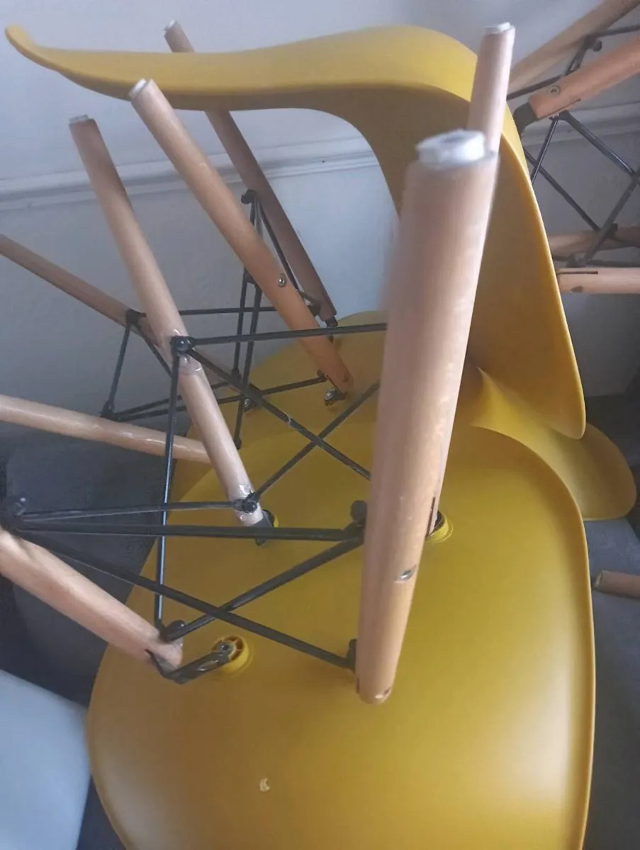 Chairs - Image 4