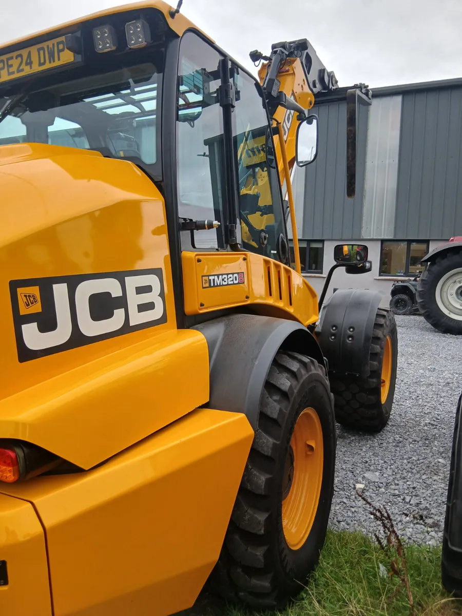 JCB 320S - Image 4