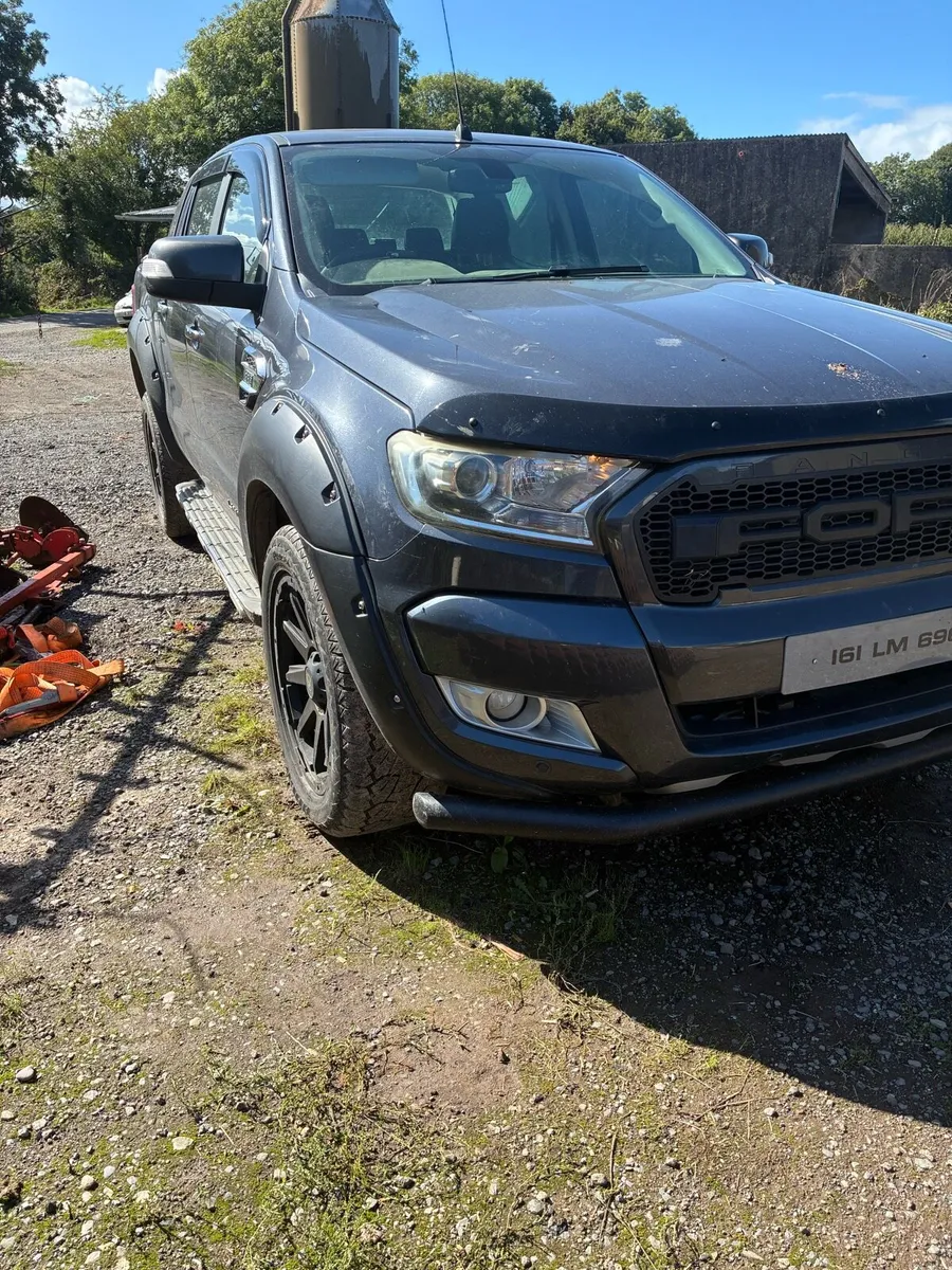 Ford ranger - Image 4