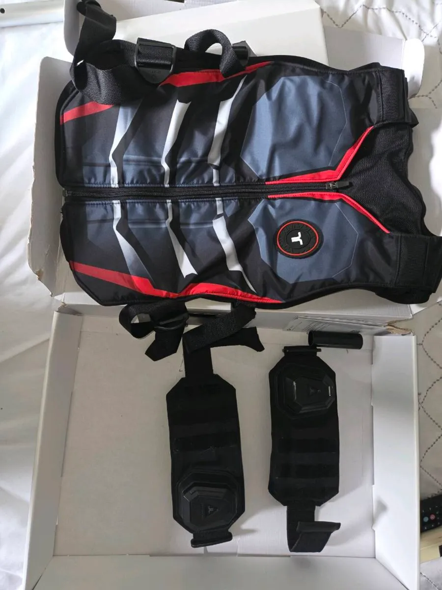 VR Haptic vest - Image 3