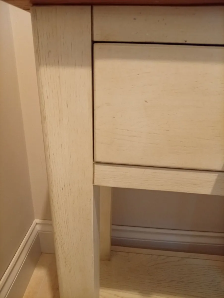 Console table - Image 3