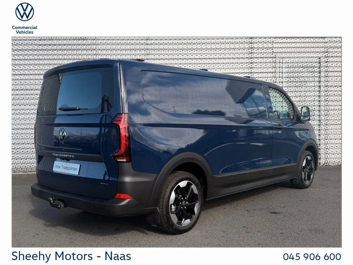 Volkswagen Transporter 4-MOTION LWB PAN AM 170HP A - Image 3