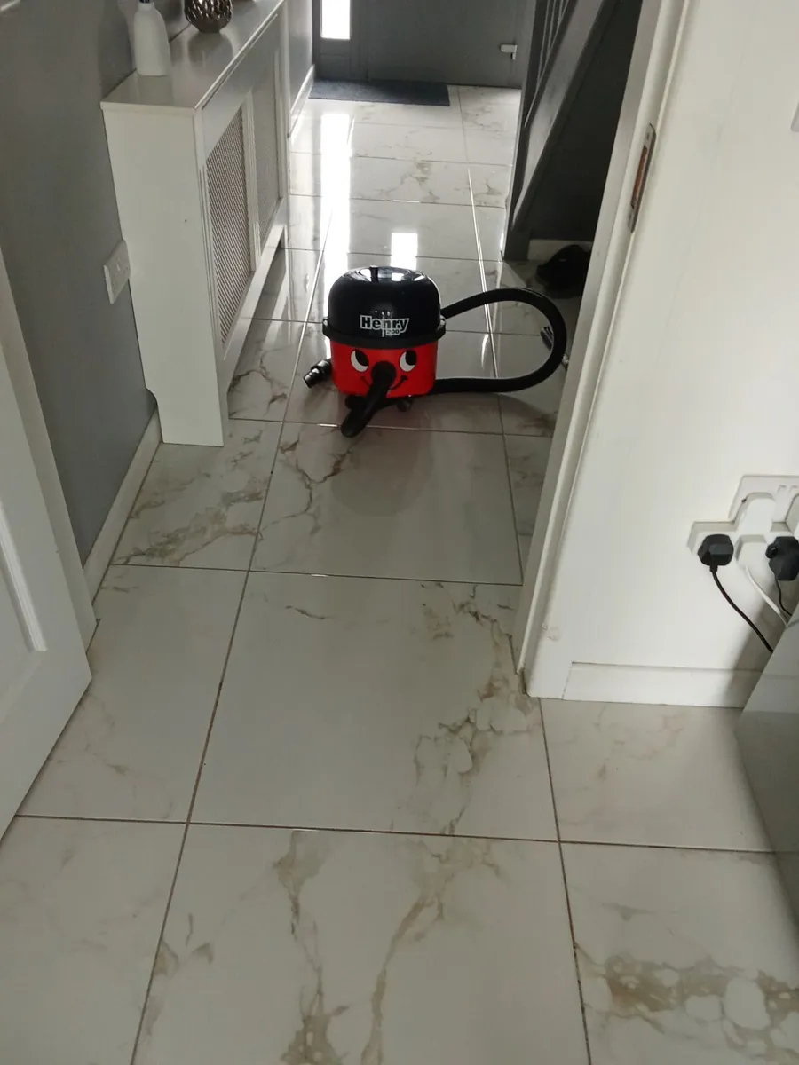 Henery hover in new condition