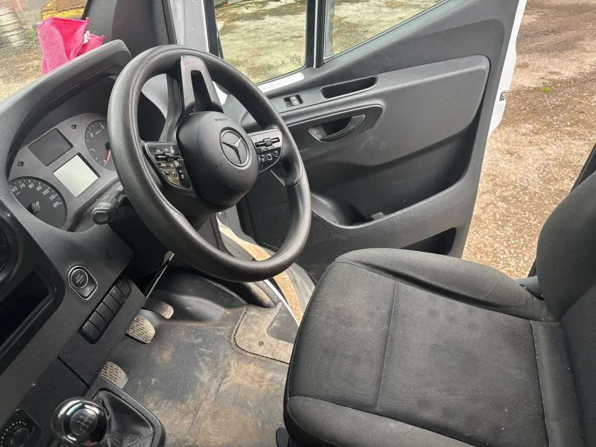 Mercedes-Benz Sprinter 2020 - Image 3