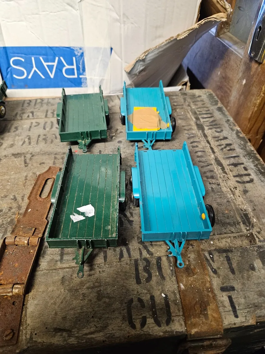 Britain's Farm Trailers - Image 1