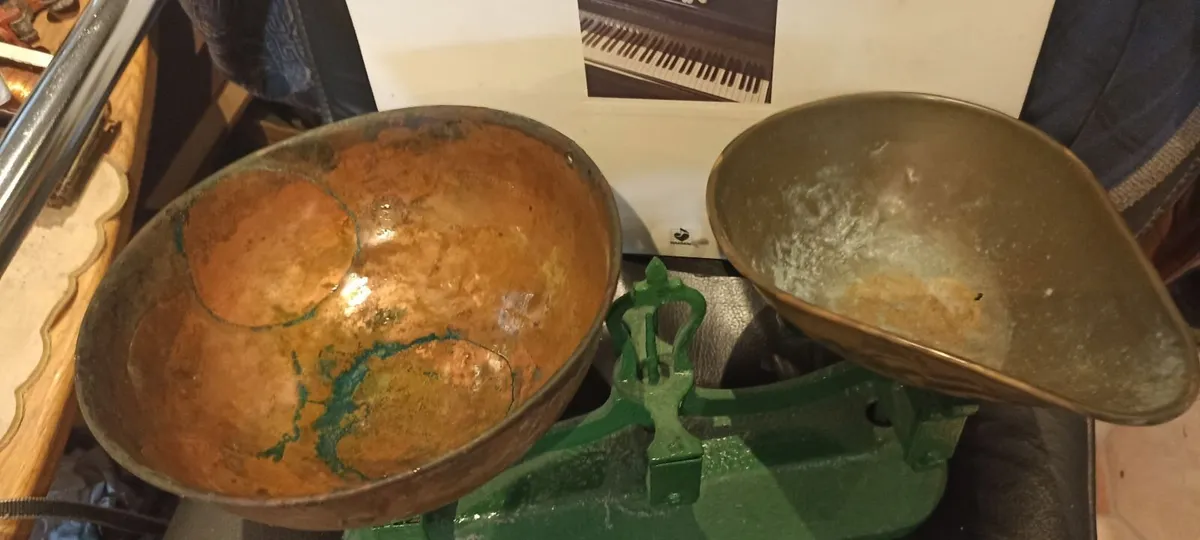 Set of Old Scales - Image 4