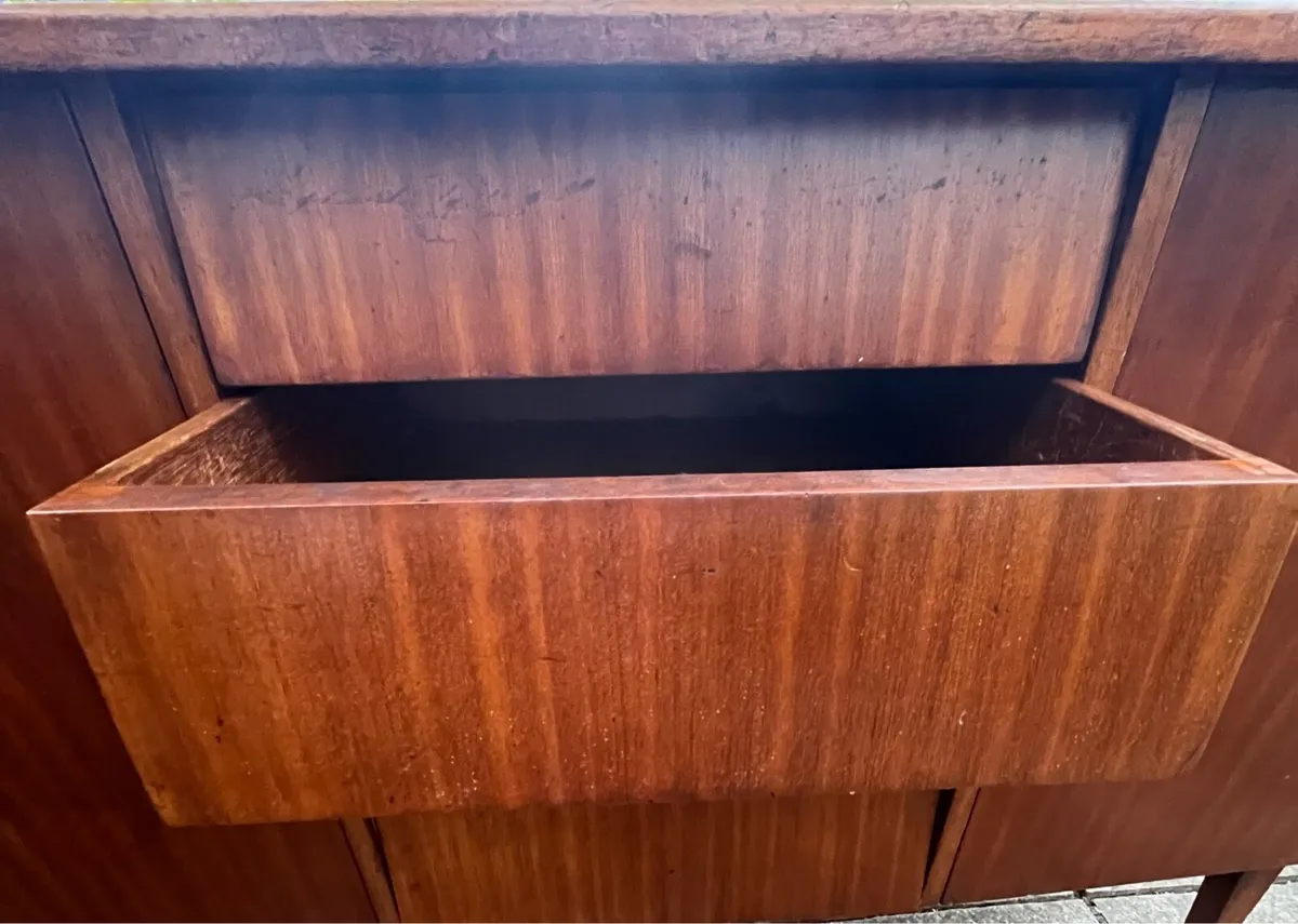 Sideboard - Image 2