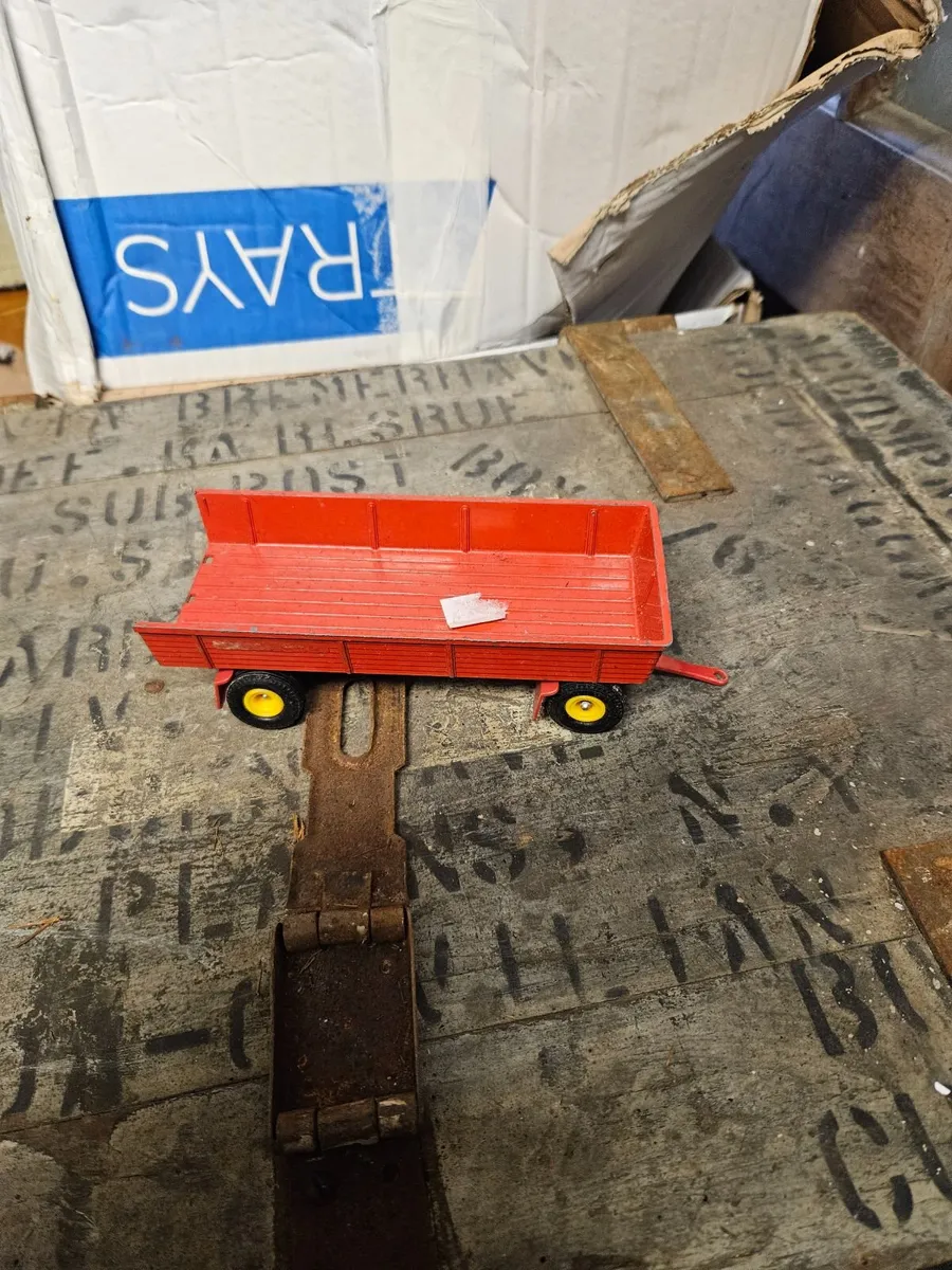 Britain's Farm Trailer