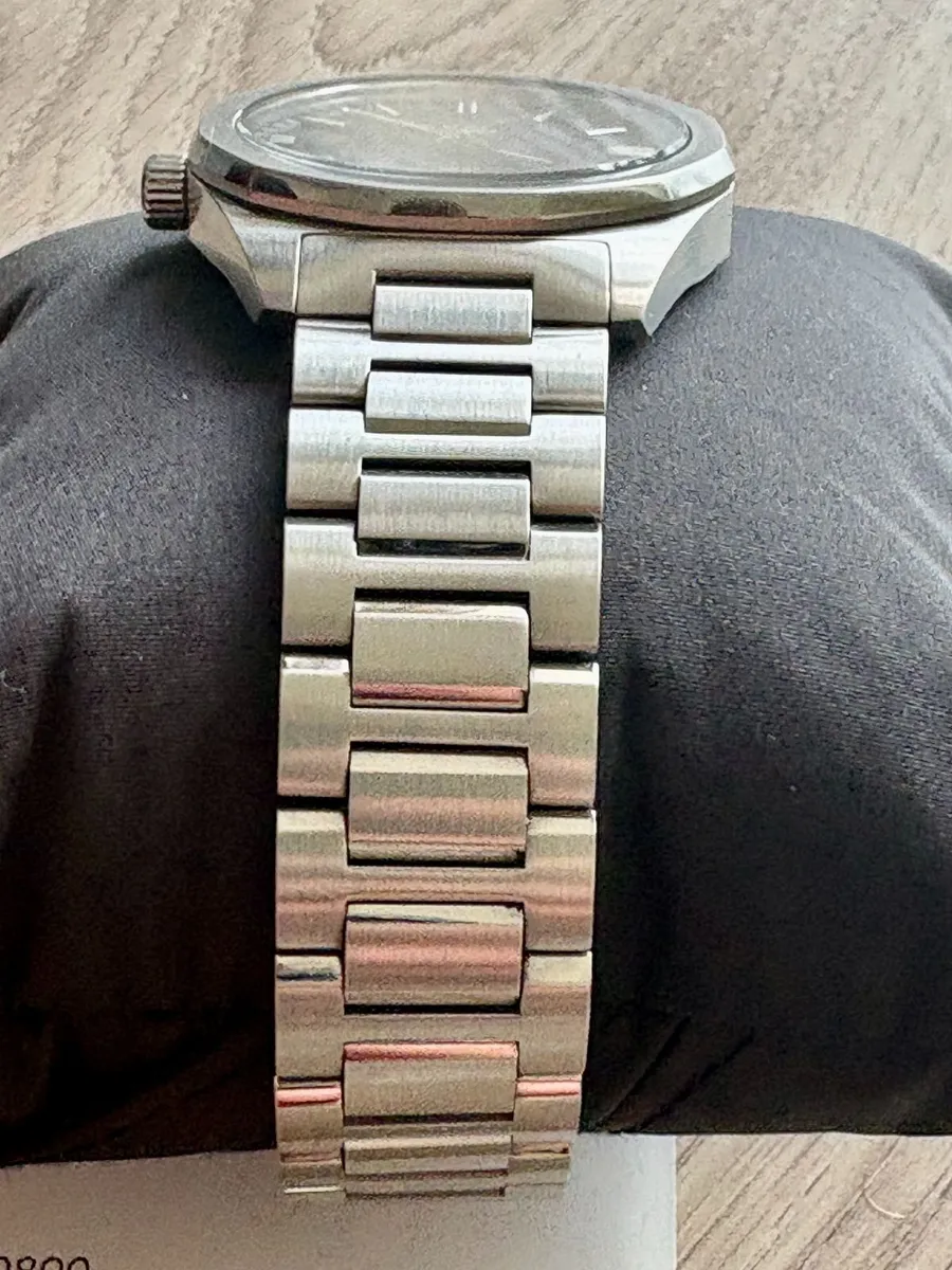 Tissot PRC 100 Solar 39mm - Image 4