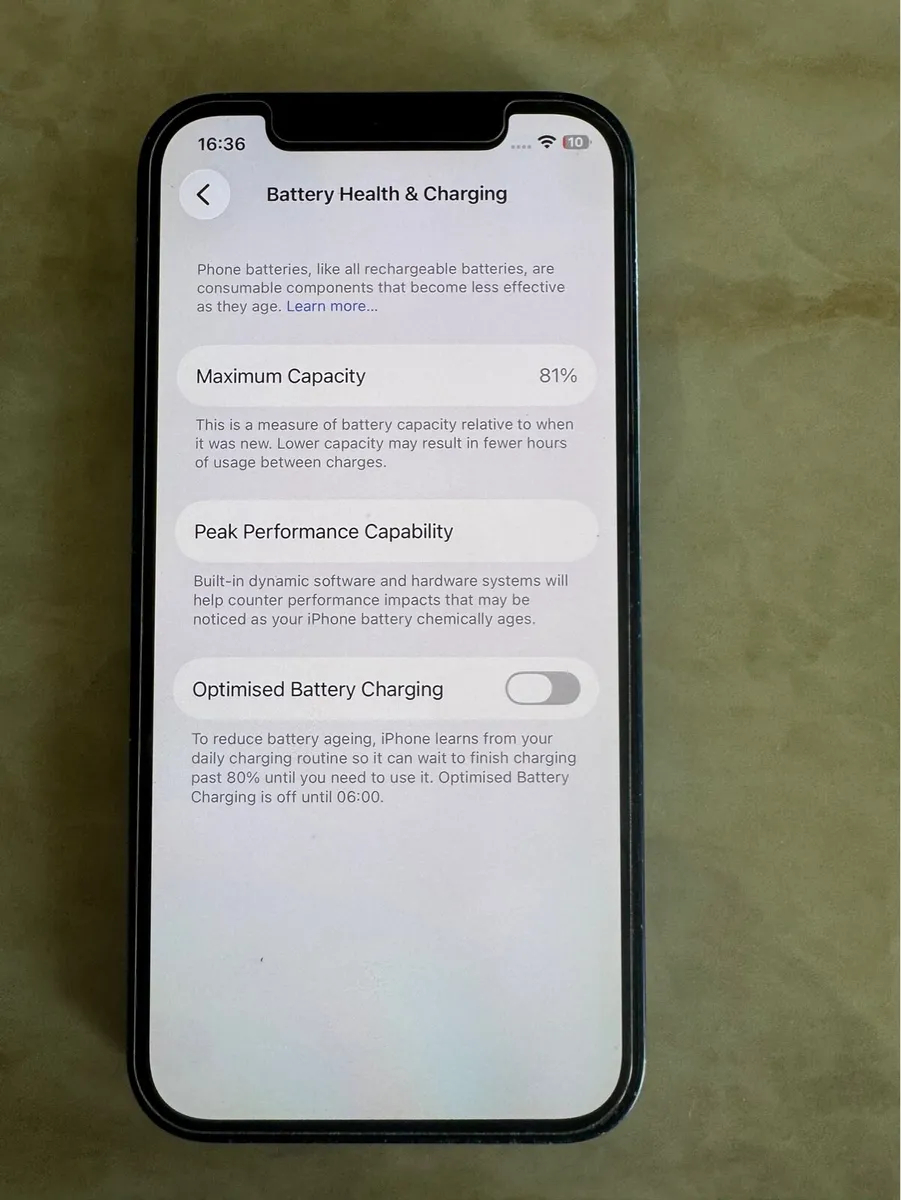 iPhone 12 - 64gb - Blue - Unlocked - Image 3