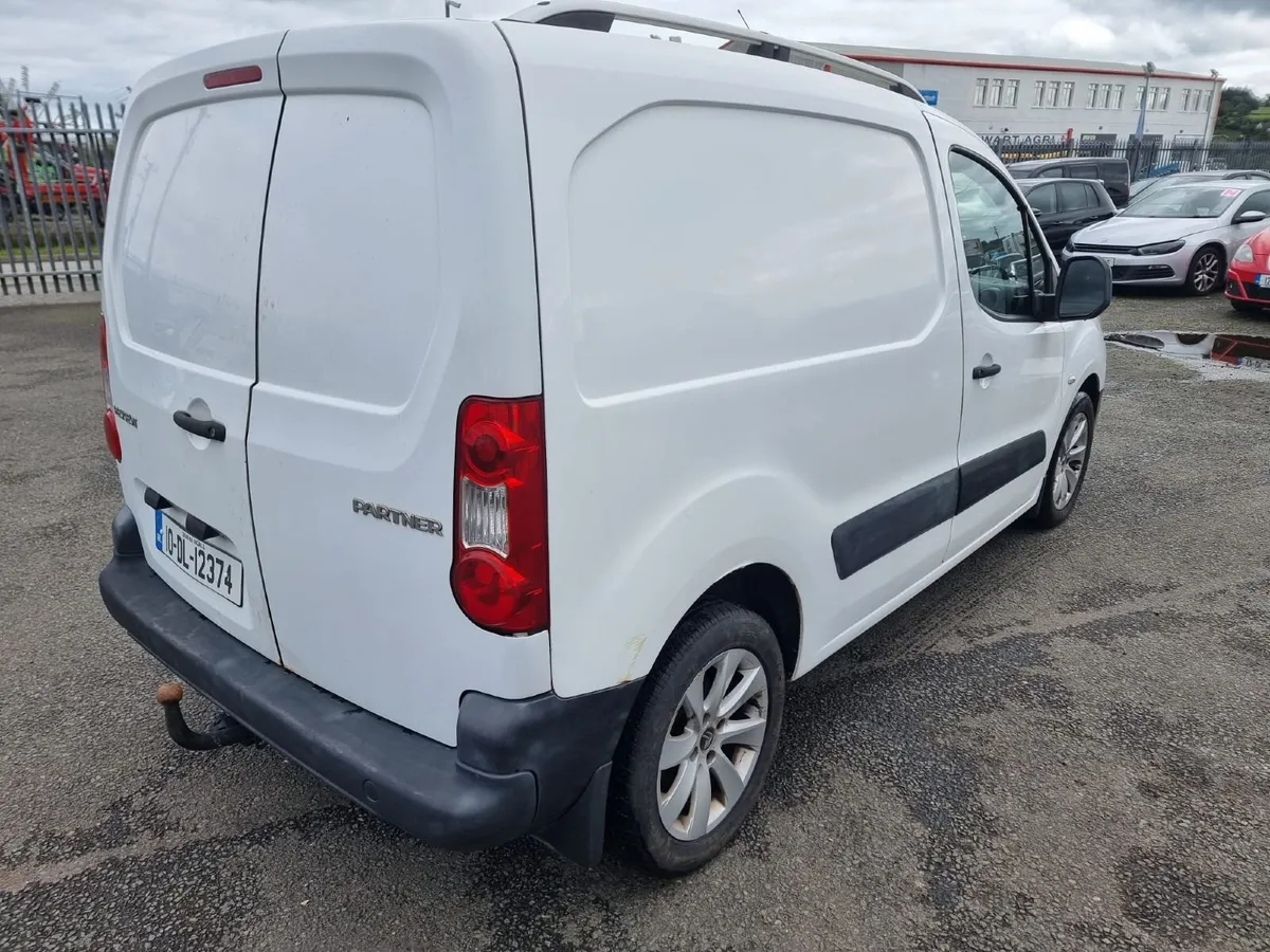 Peugeot Partner 2010 - Image 2