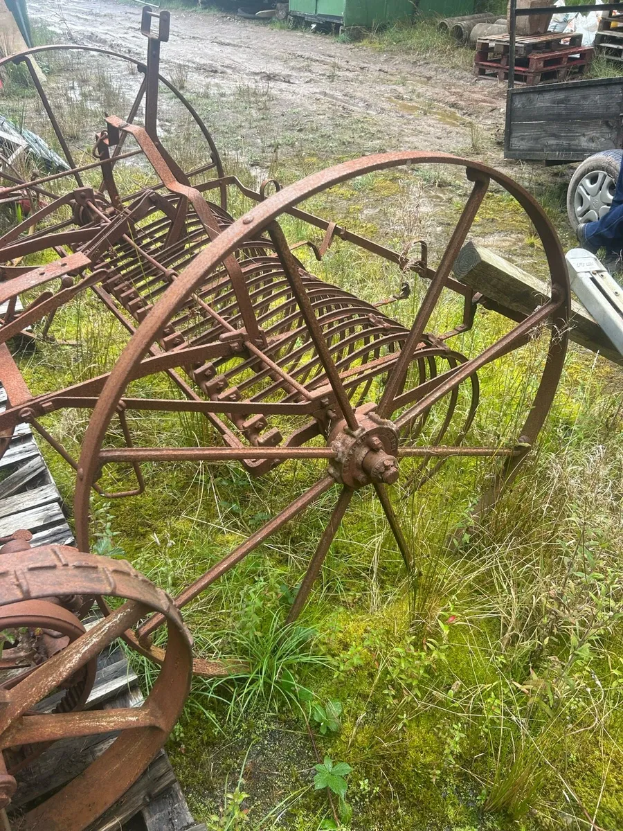 Horse drawn hay more and hay rack - Image 4