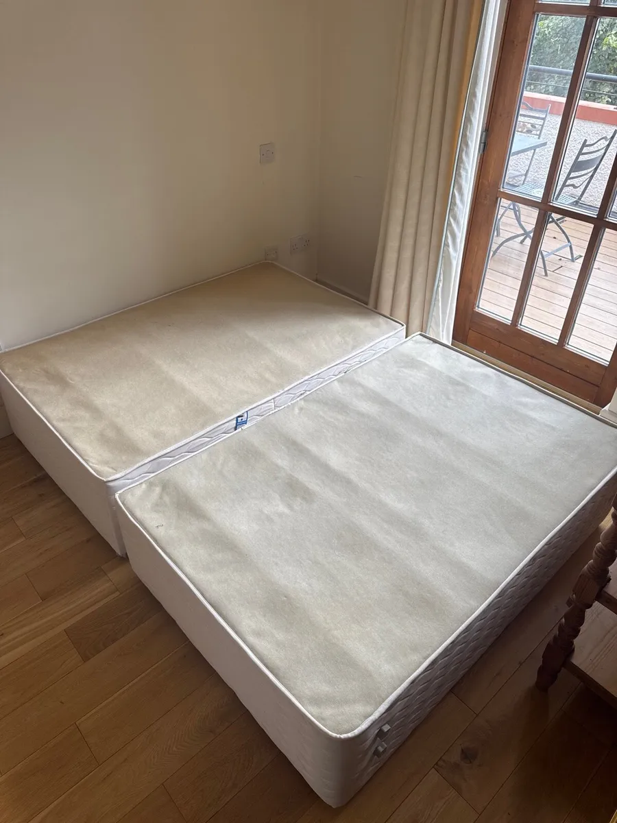 Free Queen bed base