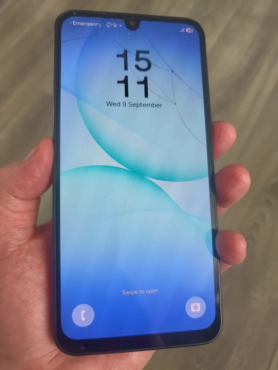 Samsung A17 128gb Ram4gb  Sim free - Image 1