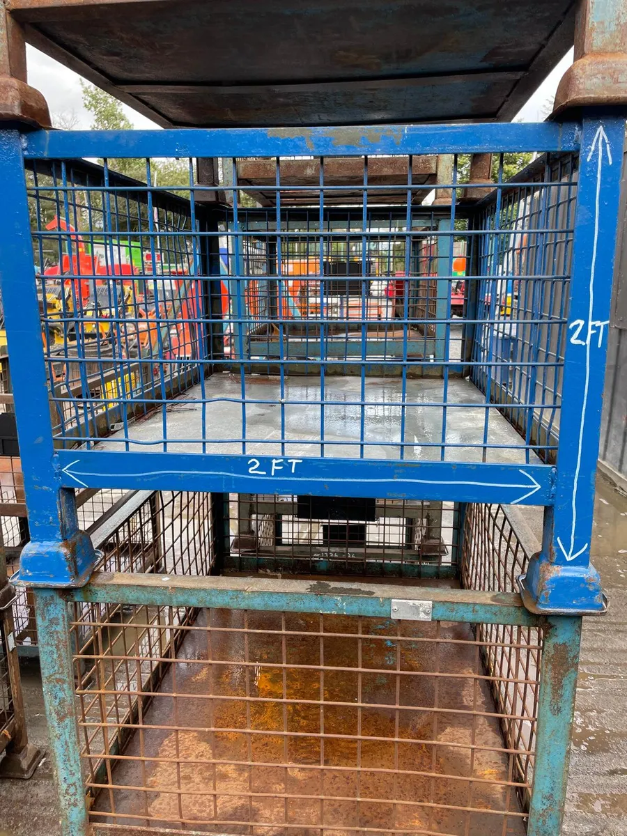 Heavy-duty stackable metal mesh stillage cage - Image 2