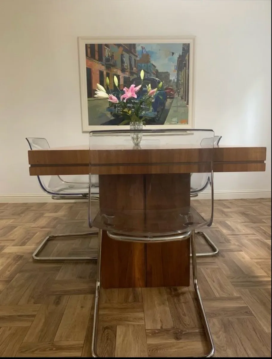 FREE Dining table - Image 3