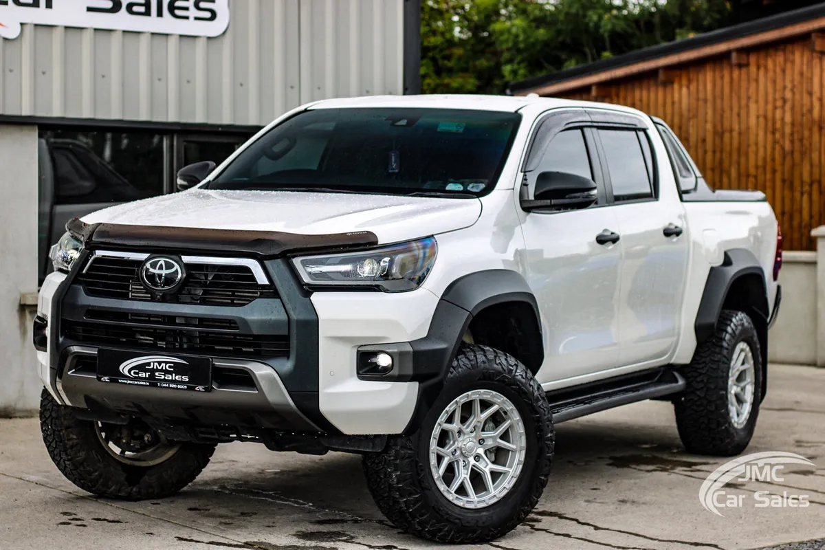 2024 TOYOTA HILUX ROUGE AUSTRALIAN IMPORT - Image 1